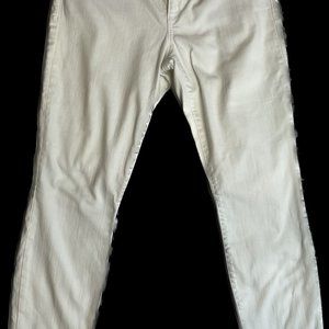 Gap True Skinny White Jeans